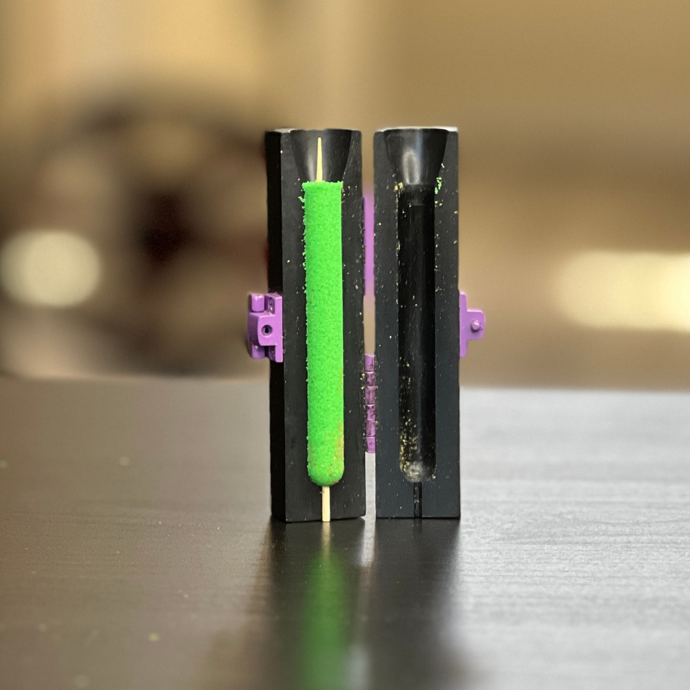 The Stash Saver Mold - fits 1-2g